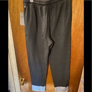 - Zella sweats pants
